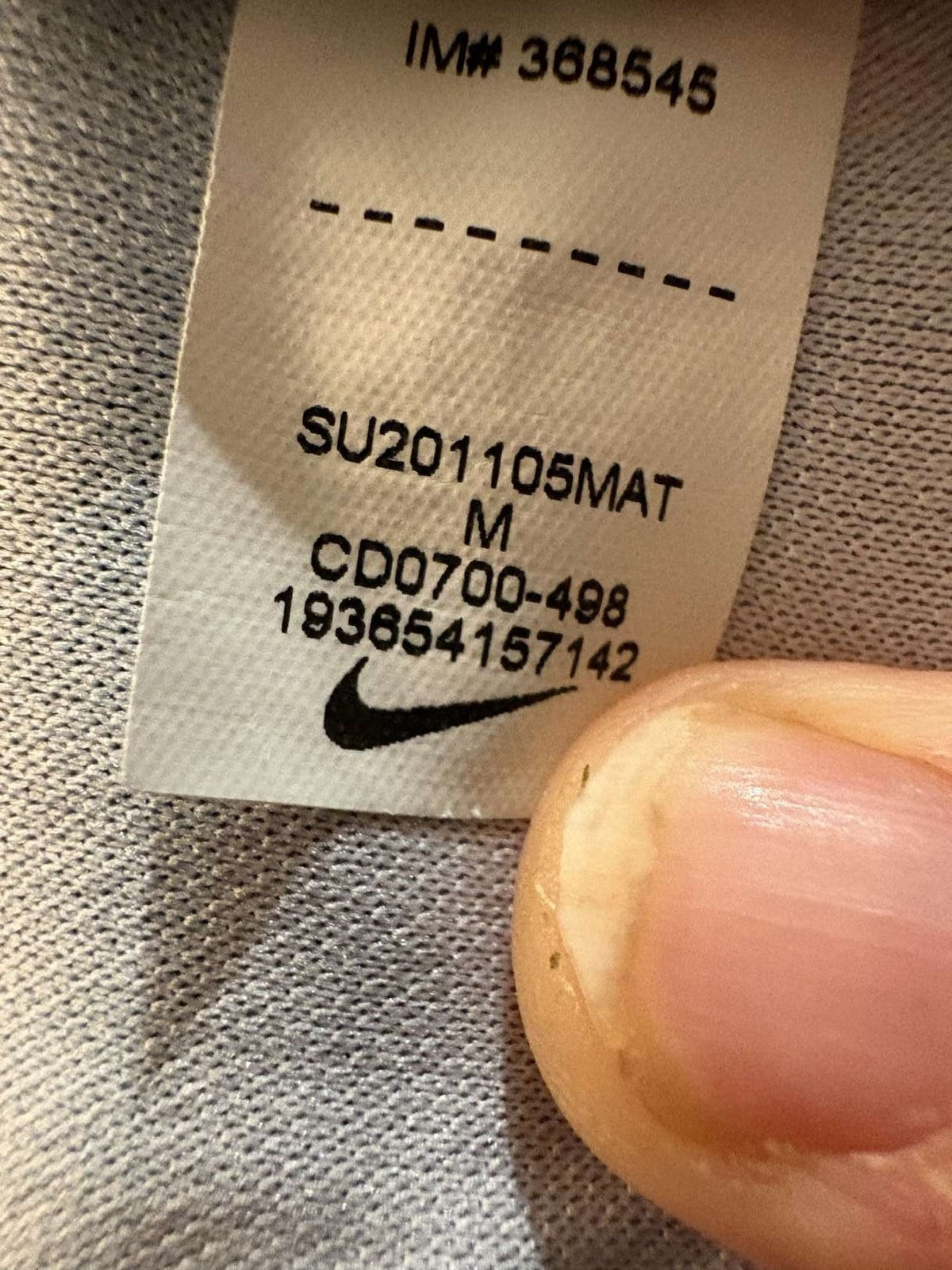 Inner label showing the product code of the 2020 France home shirt
