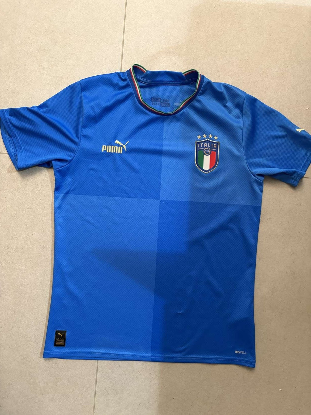 2022 Italy home shirt in blue, front, Puma