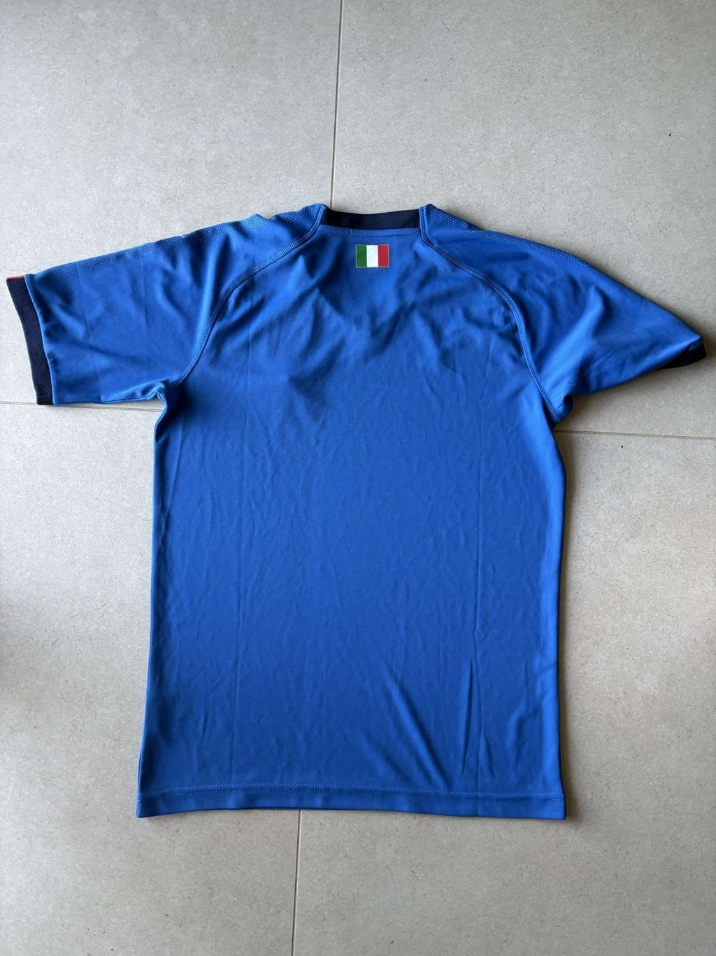 2018 Italy home shirt, back