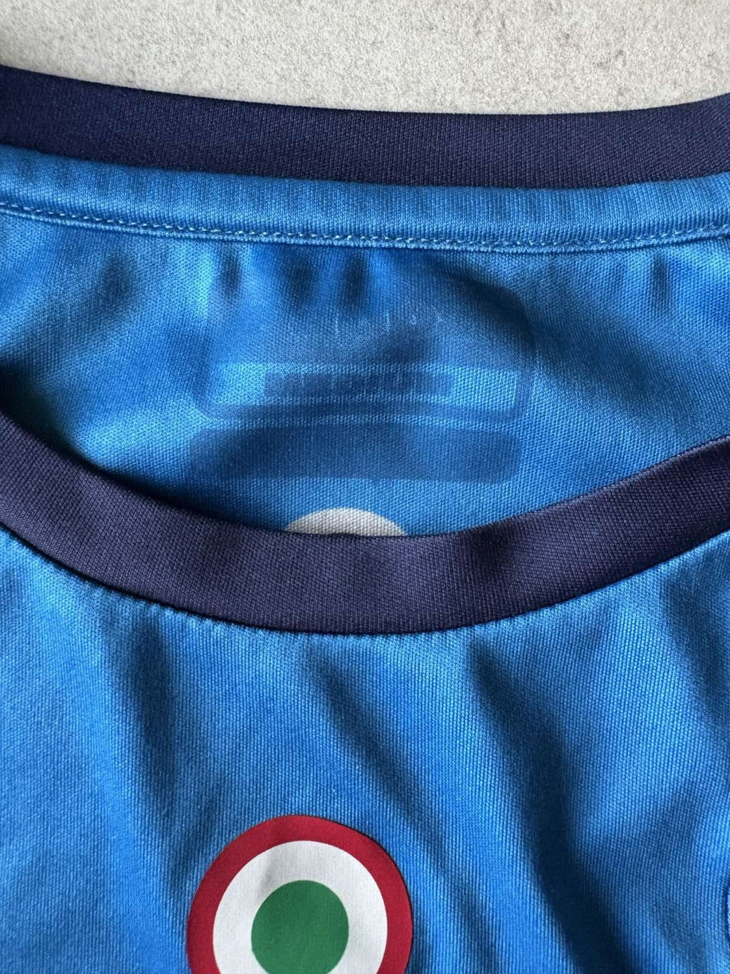 Neck detail on the 2020/21 Napoli home shirt