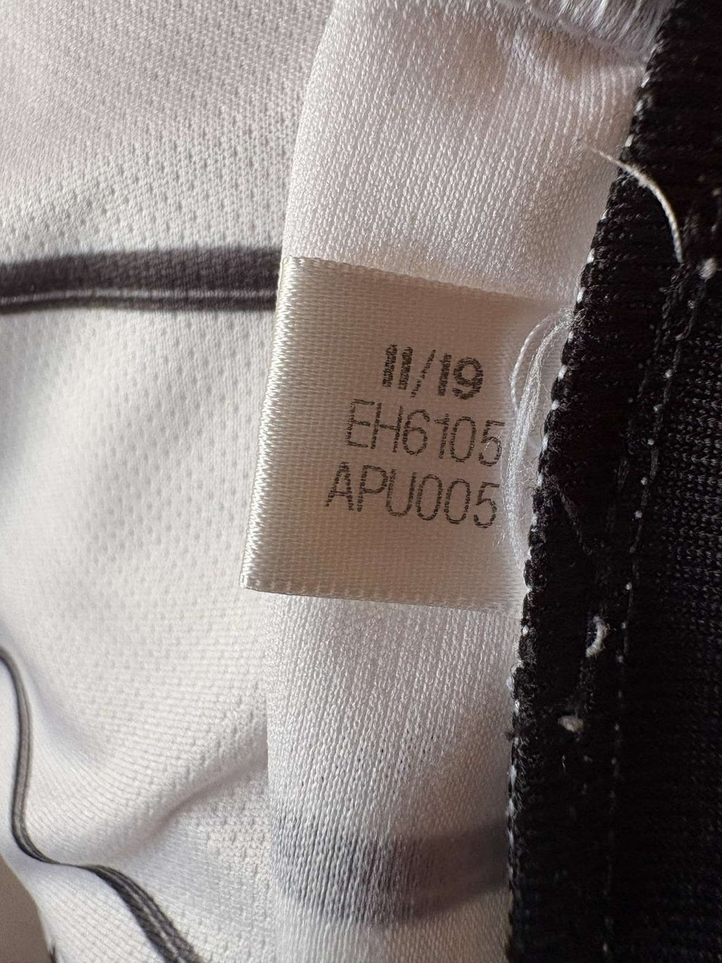 Inner label showing the product code of the 2020 Germany home shirt