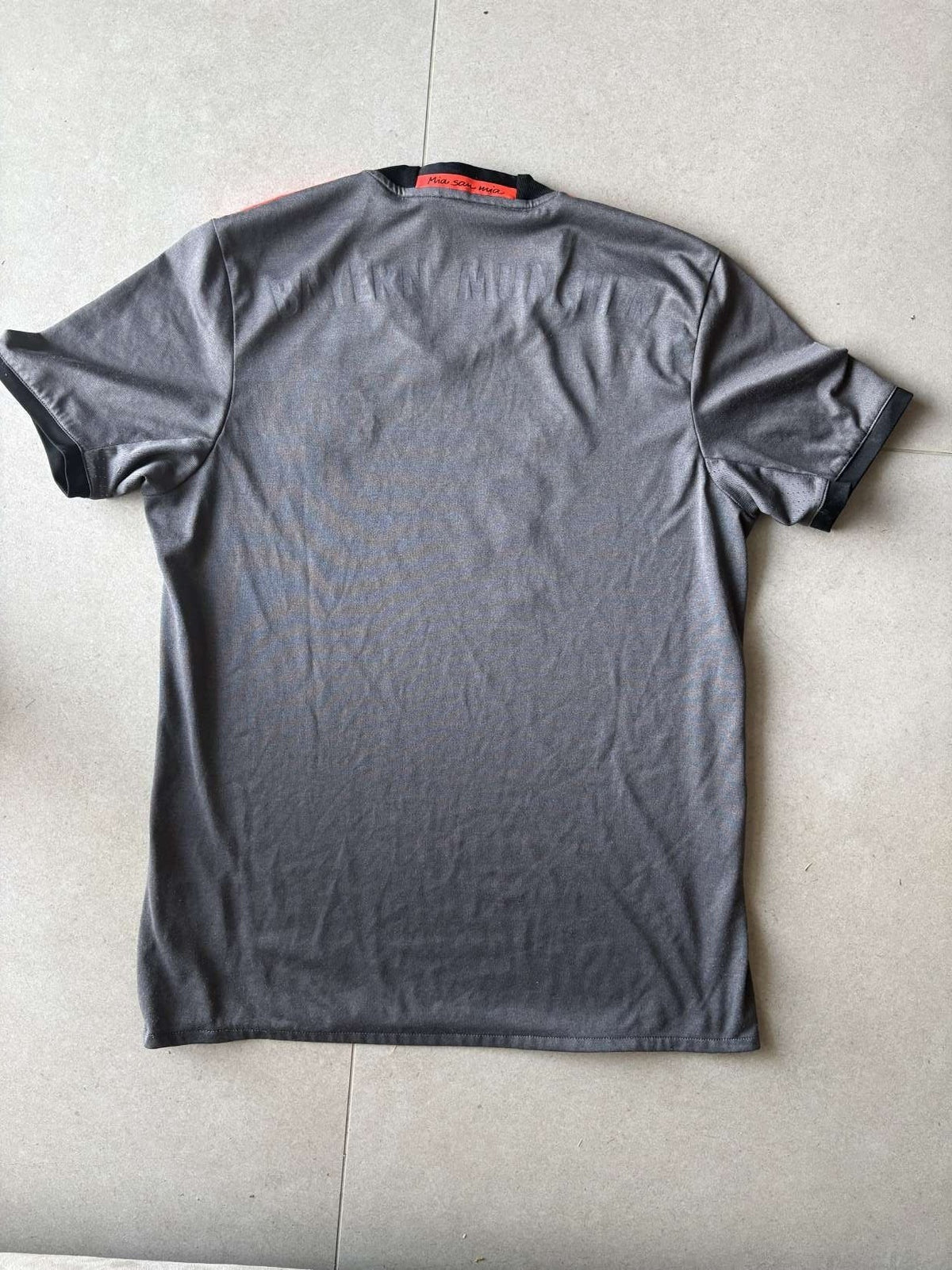 2016/17 Bayern Munich away shirt, back