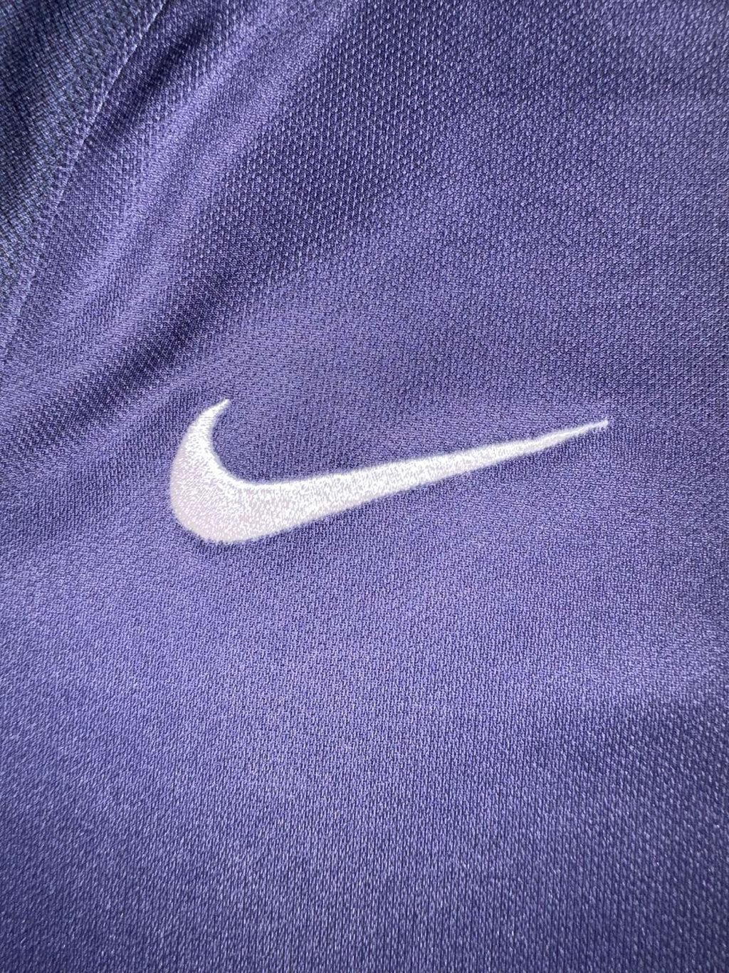 Nike branding on the 2016/17 Paris Saint-Germain home shirt