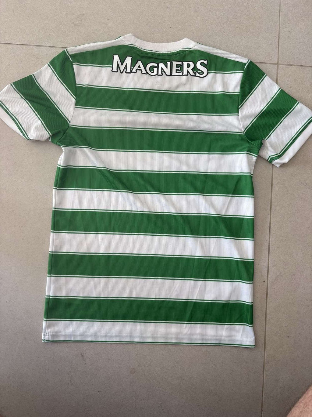 2021/22 Celtic home shirt, back