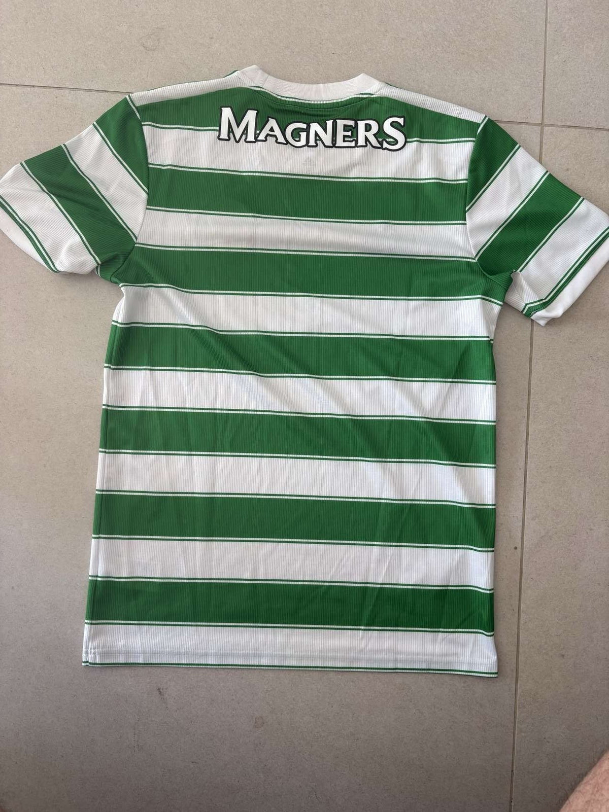 2021/22 Celtic home shirt, back