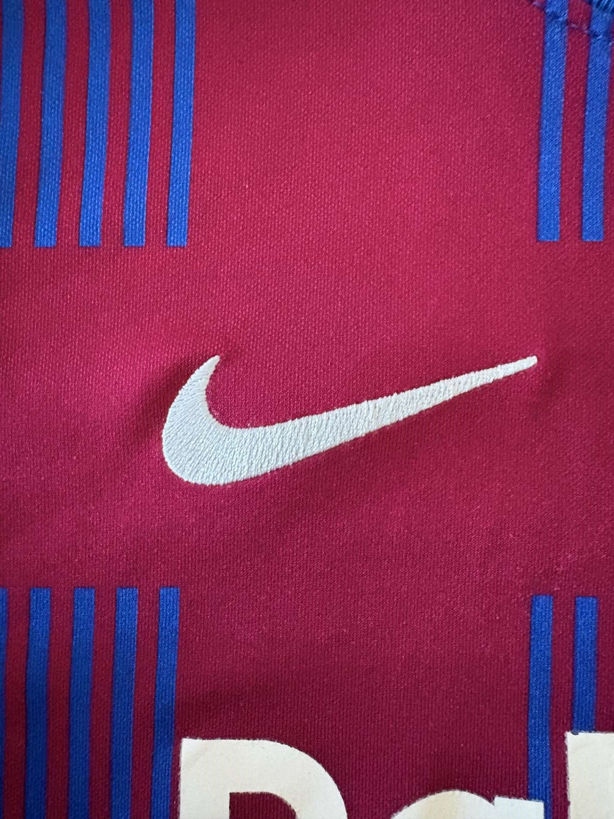 Nike branding on the 2021/22 Barcelona home shirt