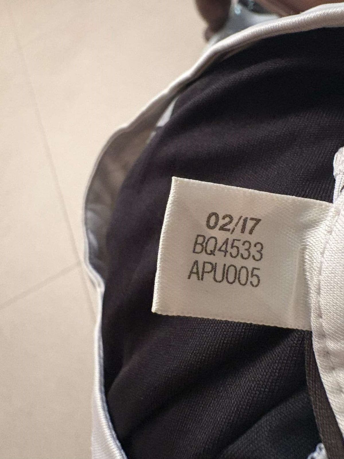 Inner label showing adidas product code BQ4533