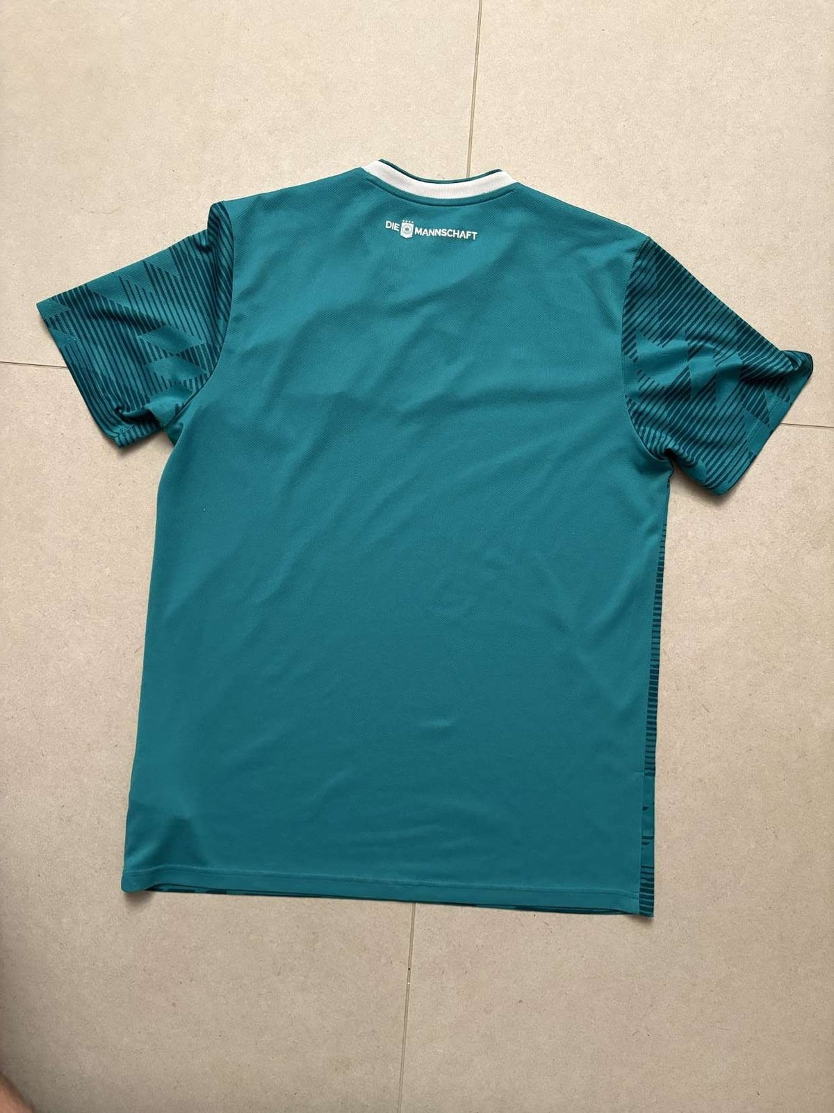 2018 Germany away shirt, back