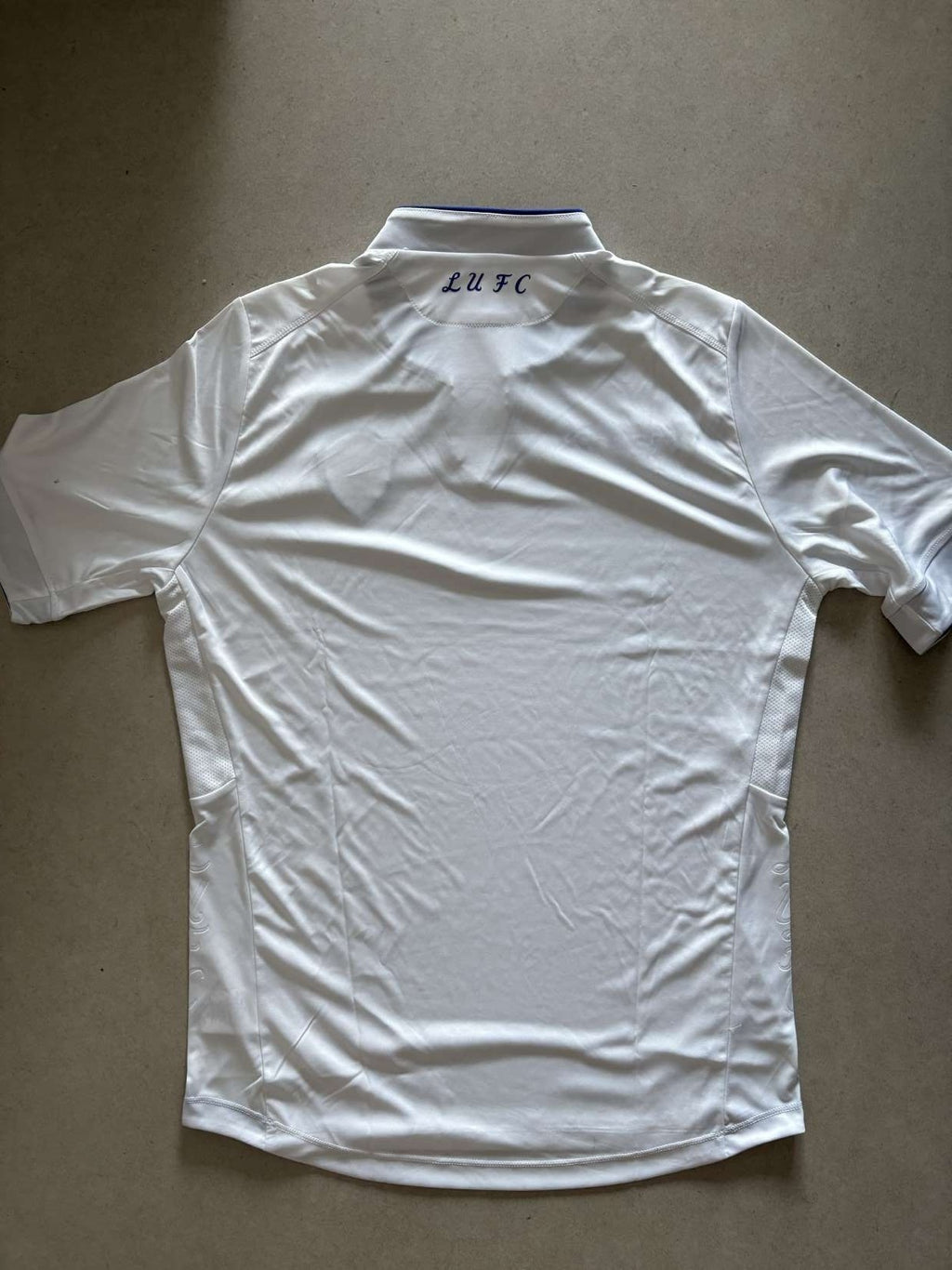 2014/15 Leeds United home shirt, back view