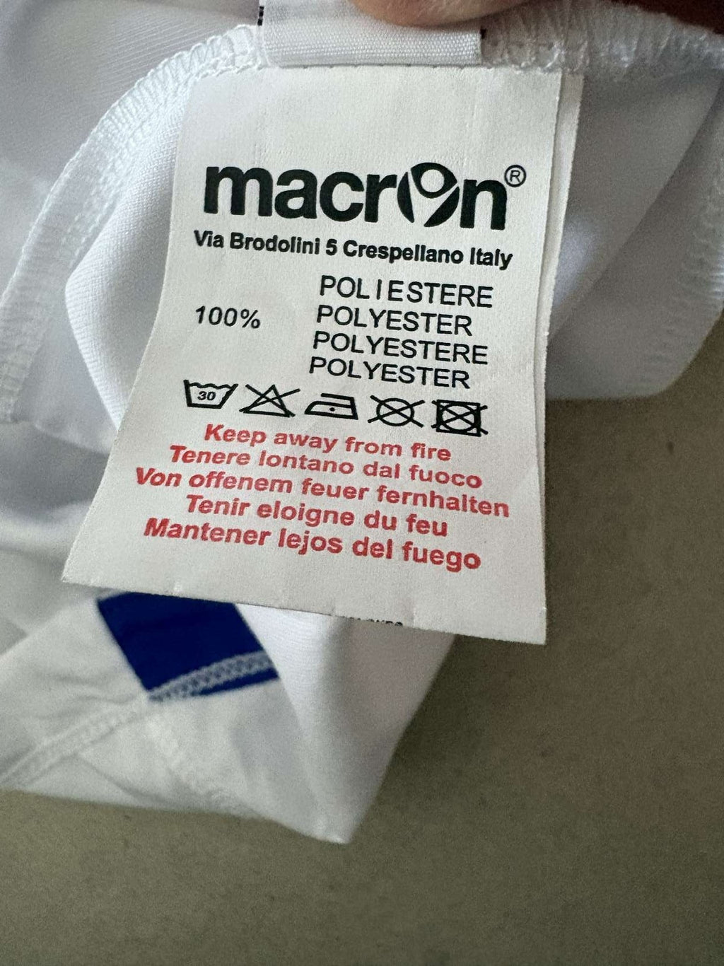 Washing label inside the 2014/15 Leeds United home shirt