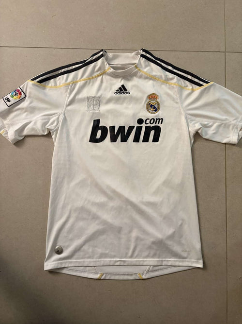 2009/10 Real Madrid home shirt, front, adidas with bwin sponsor