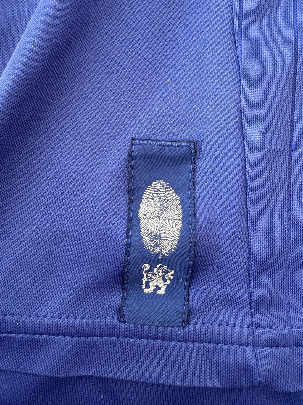 Signature detail on the 2015/16 Chelsea home shirt