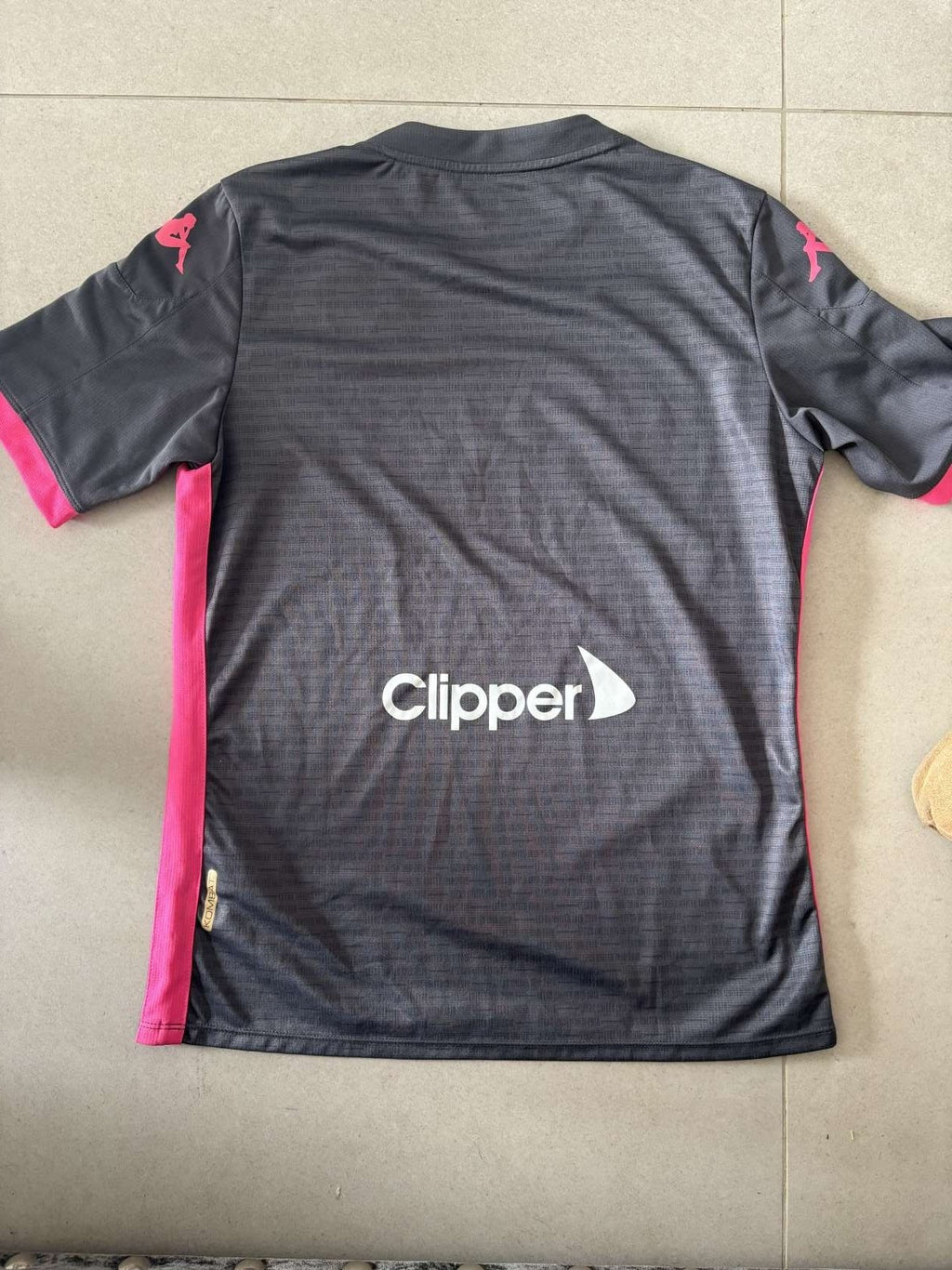 2019/20 Leeds United away shirt, back view
