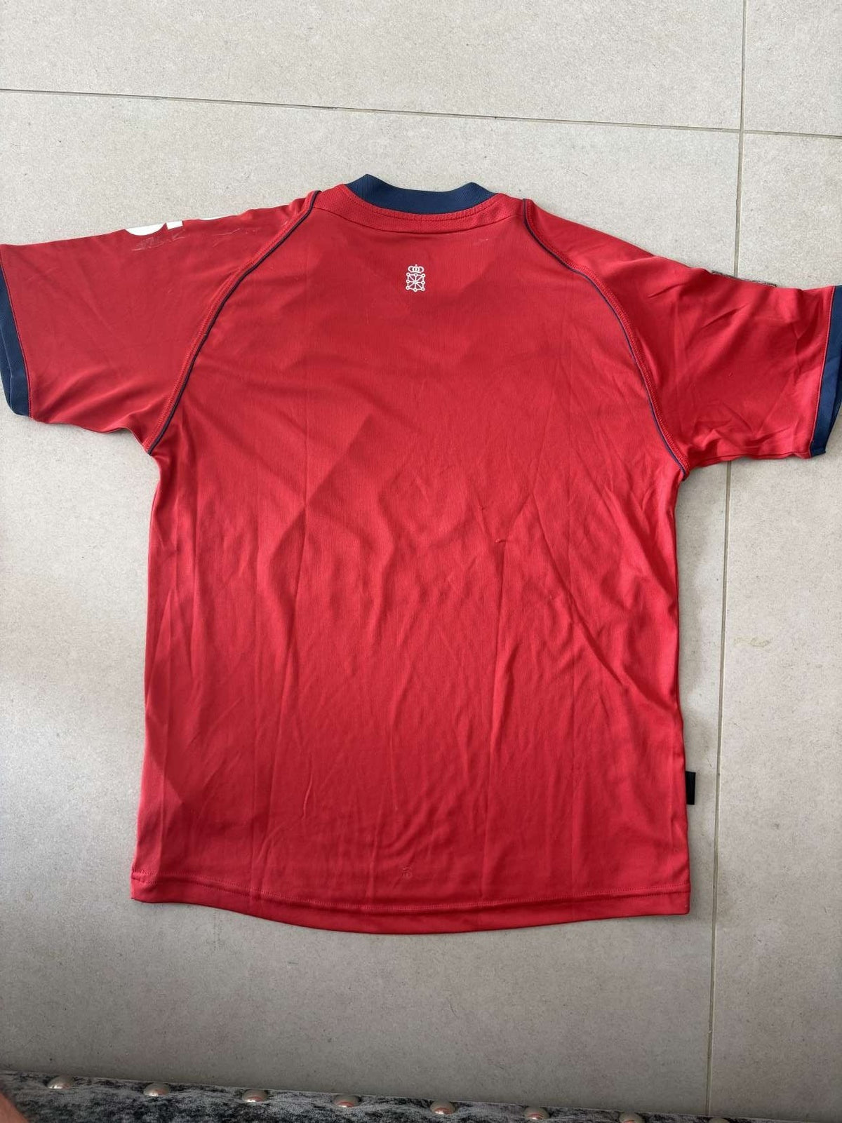 Osasuna home shirt, back view