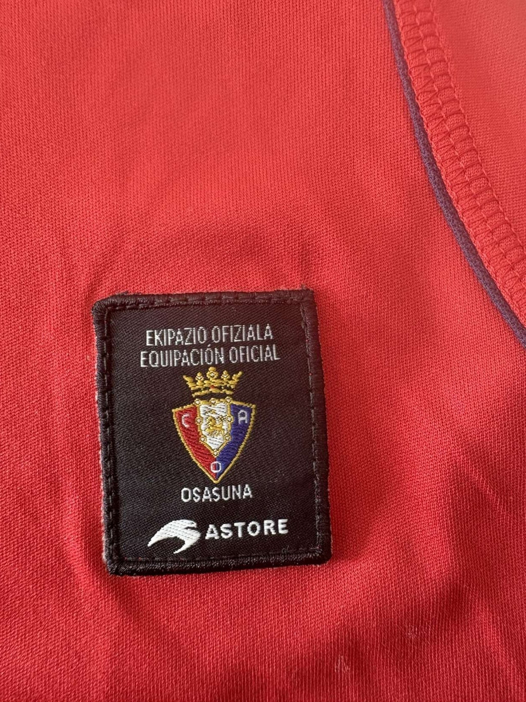 Authentication hologram on the Osasuna home shirt