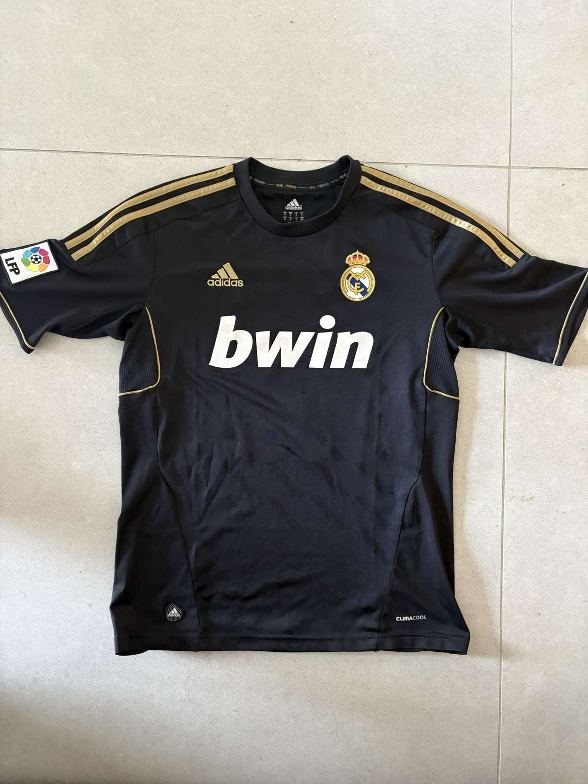 2011/12 Real Madrid away shirt, front, adidas