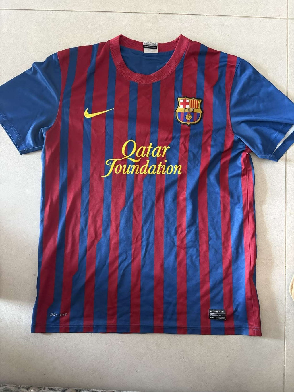 Barcelona shirt LS554, front