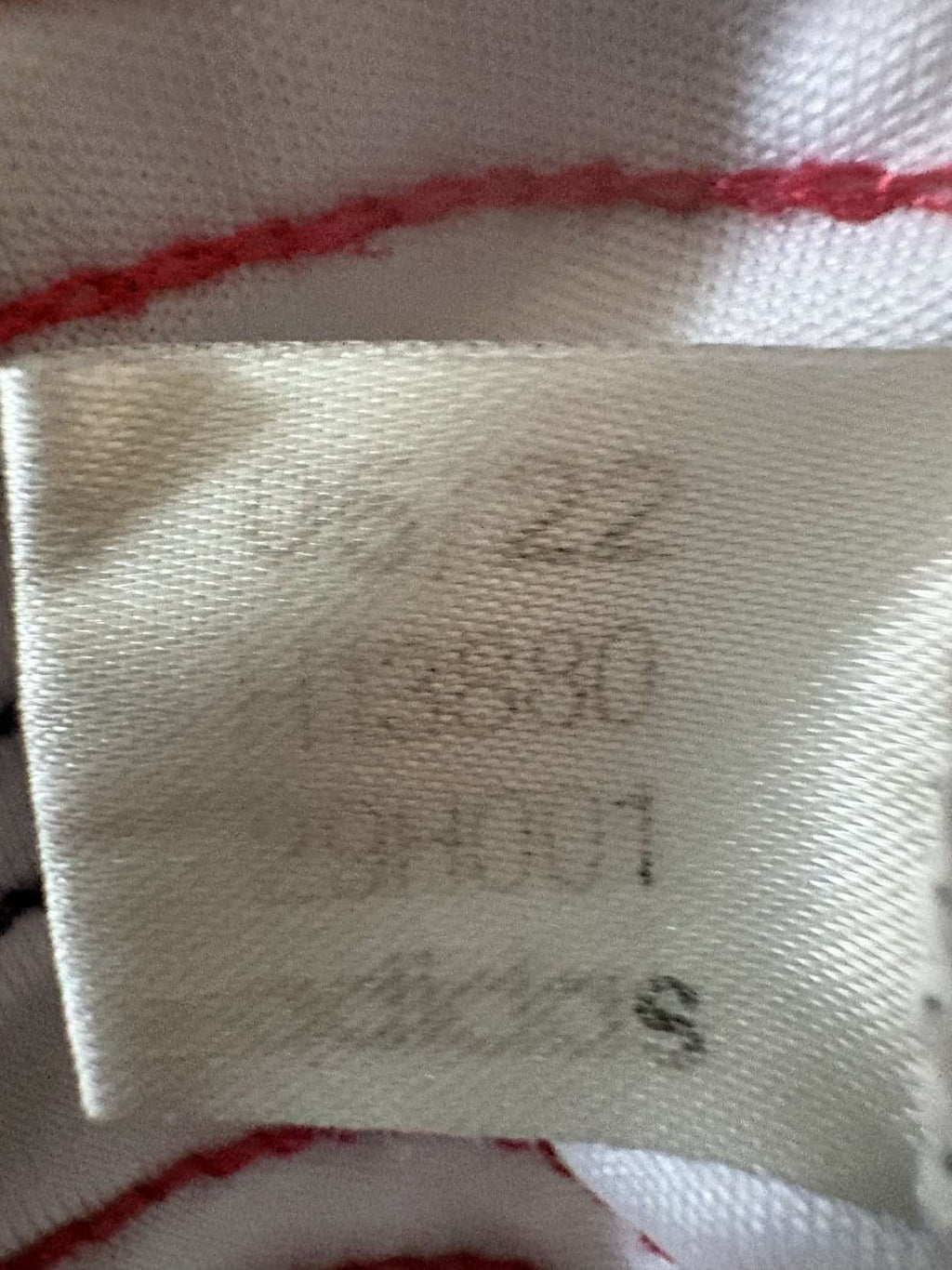Inner label showing adidas product code H13880