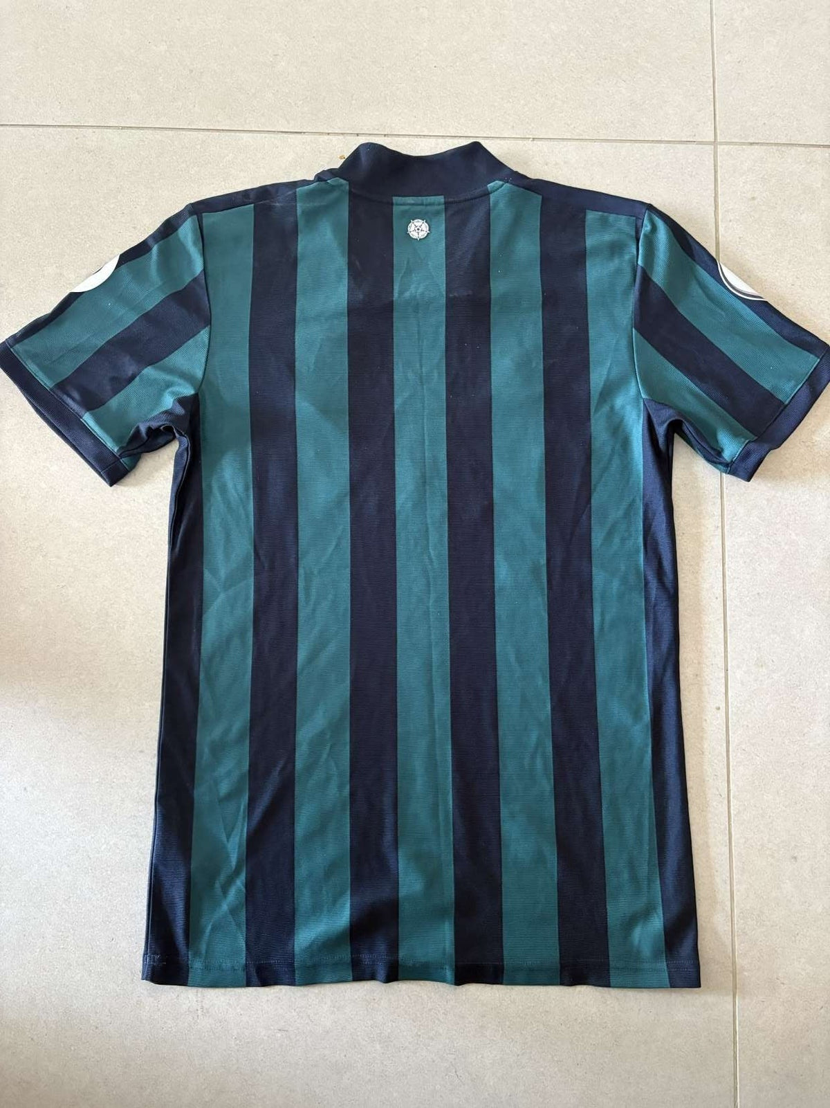 2020/21 Leeds United away shirt, back view