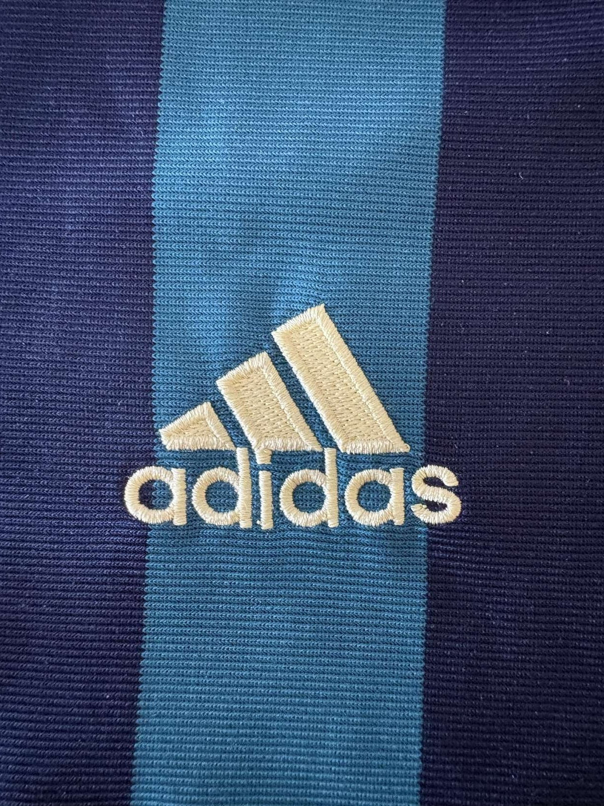 adidas branding on the 2020/21 Leeds United away shirt