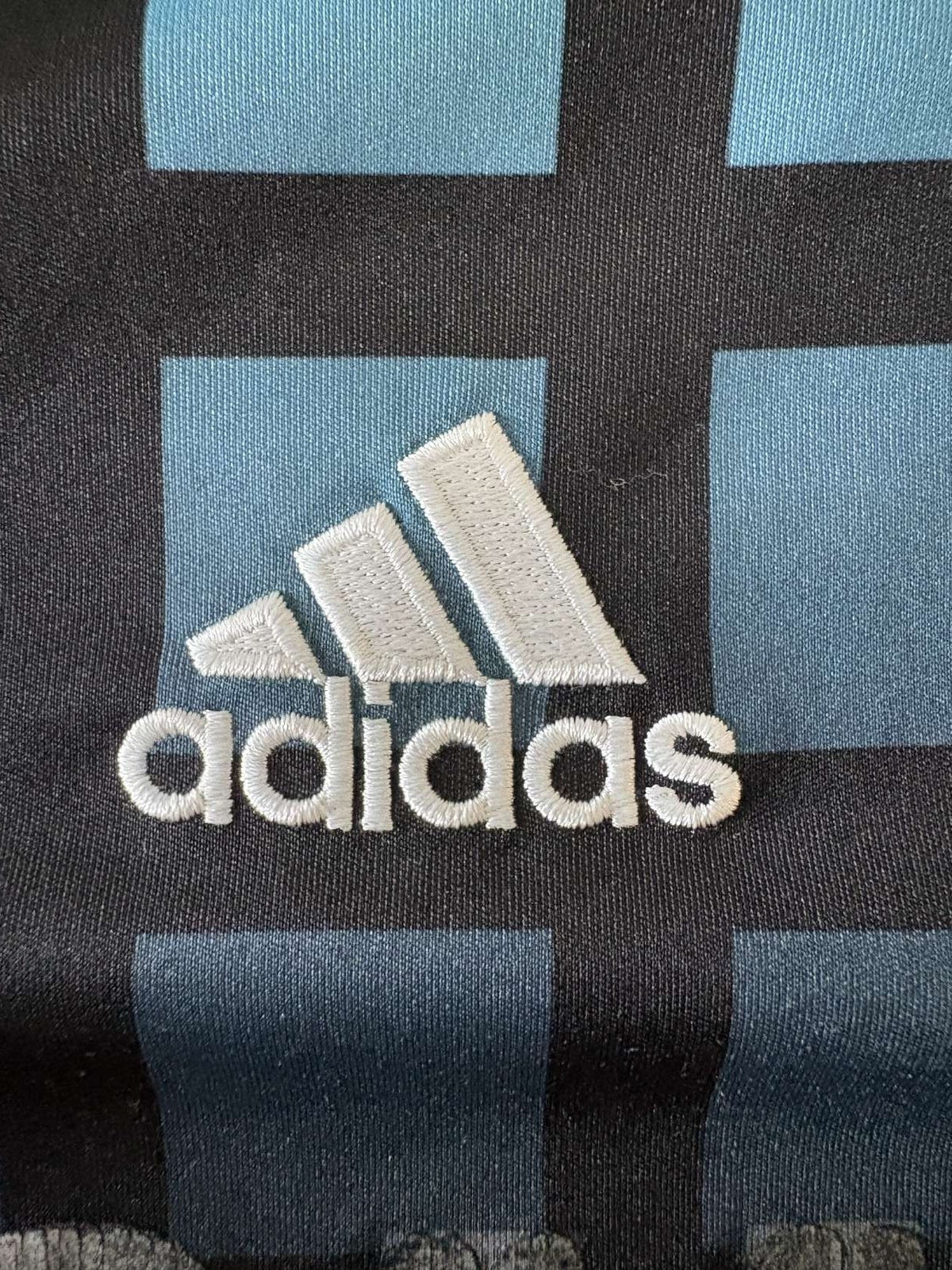 adidas branding on the 2011/12 Chelsea away shirt